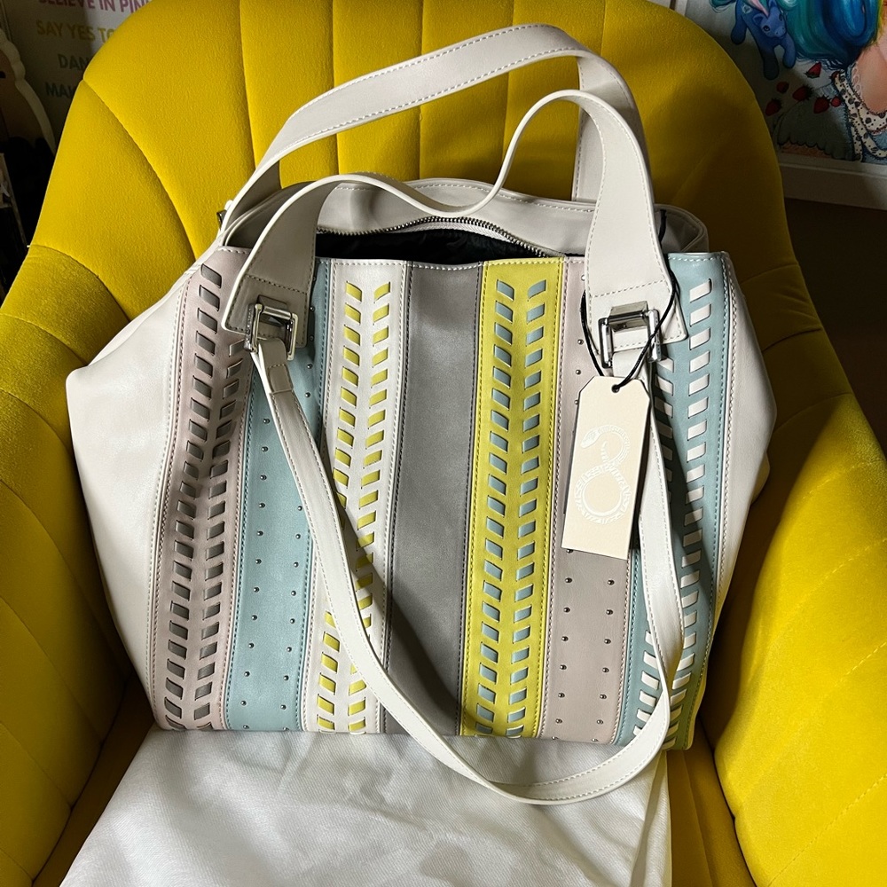 Vegan Handbag by Evve Milano